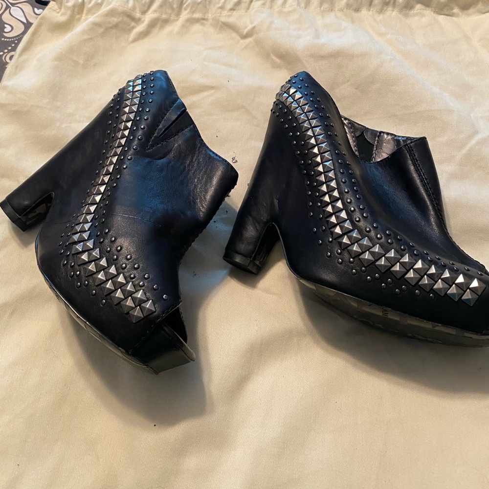 Sam Edelman black leather studded booties